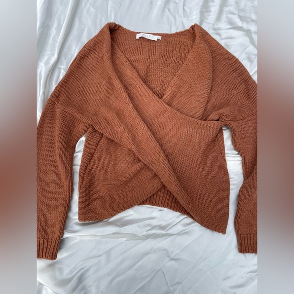 ASTR The Label Nordstrom’s Woman’s Burnt Orange Autumn Fall Woman’s Sweater - Picture 1 of 2